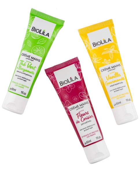 Crème pour les mains BIOLILA aux huiles végétales bio, disponible en trois parfums naturels – Thé Vert & Bergamote, Fleurs de Cerisier et Vanille Gourmande.