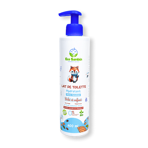 Lait hydratant bébé Eco Bambin peaux sensibles, à l’huile d’amande douce et allantoïne, formule naturelle hypoallergénique sans parfum.