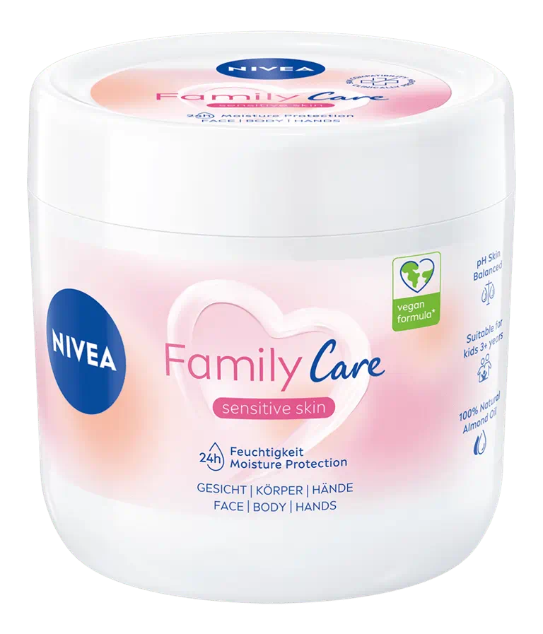 NIVEA Family Care Light Moisturiser 450 ml